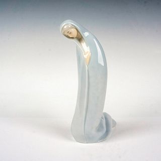 Madonna 1004534 - Lladro Porcelain Figurine