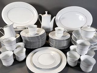FAIRFIELD CHINA SERVICE FOR 12