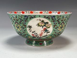 CHINESE PORCELAIN FLORAL BOWL