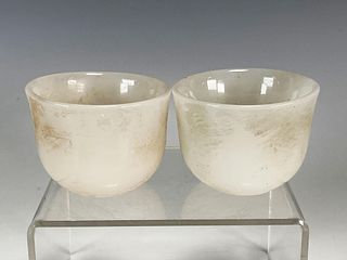SMALL WHITE HARDSTONE CUPS