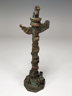 CHINESE BRONZE TOTEM SCULPTURE