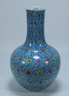Chinese Famille Rose Porcelain Floral Tendril Vase