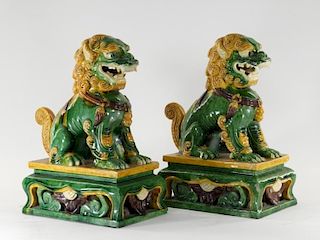 PR Chinese Porcelain Sancai Glaze Foo Lion Figures
