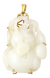 CHINESE CARVED JADE DOUBLE-GOURDS & 18KT YELLOW GOLD PENDANT