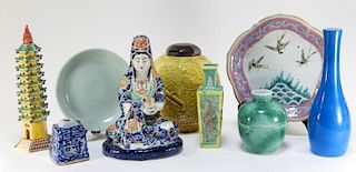 9 Chinese Porcelain Figural & Table Articles