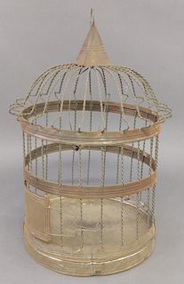 Metal birdcage