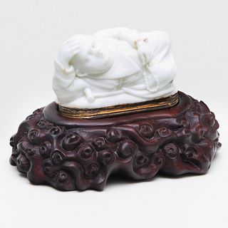 Mennecy or St. Cloud Snuffbox and Hinged Cover of a Recumbent Monk