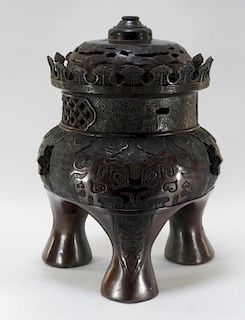 Japanese Meiji Period Bronze Tripod Censer
