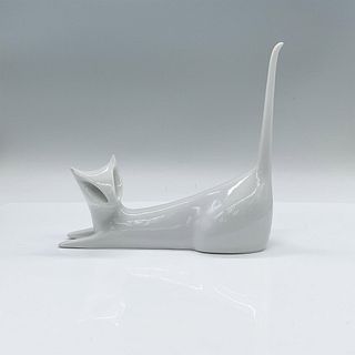Royal Dux Porcelain Cat Figurine, 853