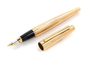 An S.T. Dupont Gold-Plated Ellipsis Fountain Pen