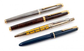 A Group of Three Parker Duofold Fountain Pens Length of longest 5 inches.