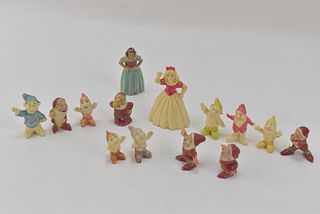 SNOW WHITE AND THE SEVEN DWARFS FIGURINES