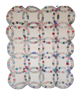 Vintage c1940 Double Wedding Ring Quilt