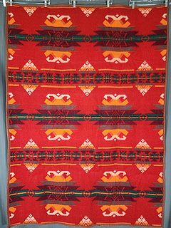 Vintage Pendleton Style Polyester Blanket - Reds