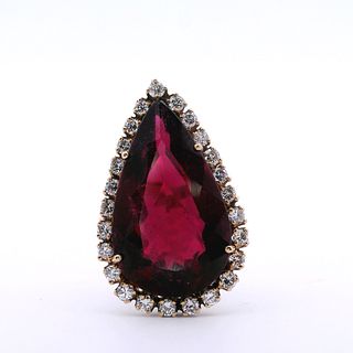 30.10 Ctw in Rubellite and Diamonds 18k Gold Cocktail Ring