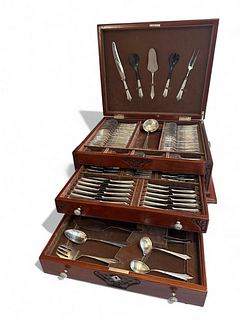 ART DECO CUTLERY SET COMPLETE FOR 12 PEOPLE IN ORIGINAL MAHOGANY BOX AND PEDESTAL