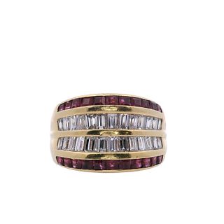 2.90 Ctw in diamonds and Rubies 18k Gold Ring