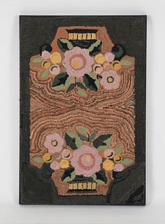 American Folk Art Floral Hooked Rug, Early 20th Century