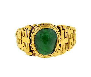 Asian 22k Gold Green Gemstone Ring