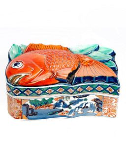 Japanese Porcelain Goldfish Box.