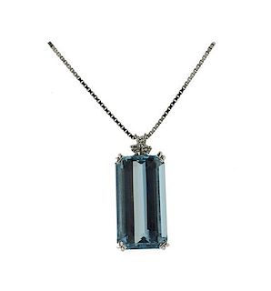18K Gold Diamond Aquamarine Pendant Necklace