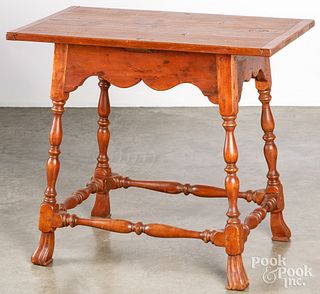 Queen Anne style maple tavern table