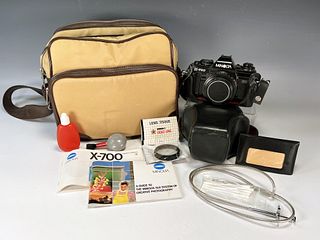 MINOLTA X 700 CAMERA IN SHOULDER BAG