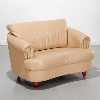 i4 Mariani 'Dora' oversized leather club chair