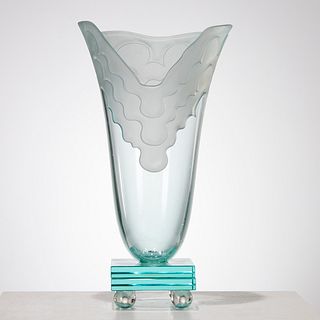 Salvatore Polizzi, glass pedestal vase