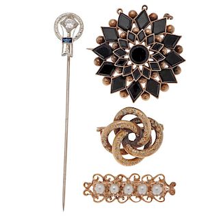 Vintage Pins and Brooches in Karat Gold