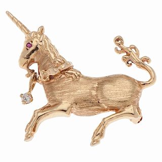 Unicorn Brooch in 14 Karat Yellow Gold with Diamond and Ruby