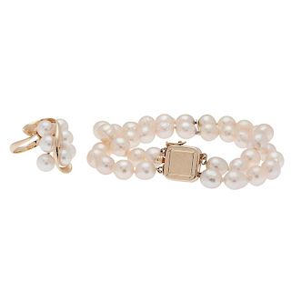 Pearl Ring and Bracelet in 14 Karat Yellow Gold