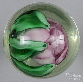 Murano reproduction of Ralph Barber tilted pink crimp rose paperweight on a pedestal, 3 3/8'' dia.