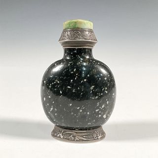 Chinese Puddingstone Snuff Bottle with Maquet Silver Top