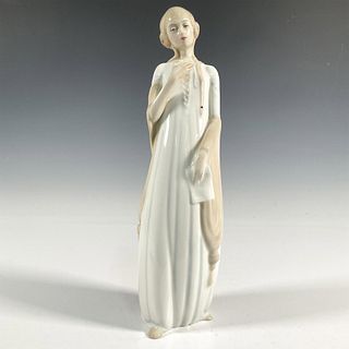 Love Letter - HN3105 - Royal Doulton Figurine