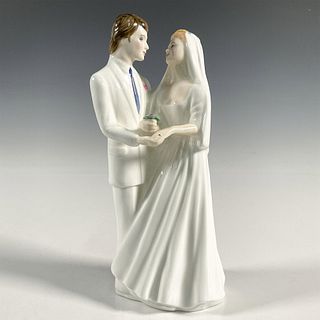 Wedding Vows - HN2750 - Royal Doulton Figurine
