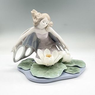 Lladro Porcelain Figurine, Wings of Fantasy 1006651