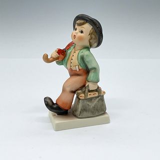 Goebel Hummel Figurine, Merry Wanderer HUM11 2/0