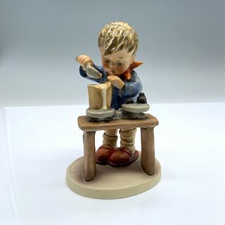 Goebel Hummel Porcelain Figurine, A Fair Measure 345