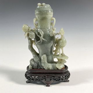 19th Century Chinese Carved Green Celadon Jade Vase with Lid