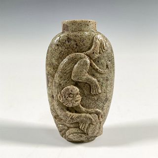 Chinese Carved Hardstone Snuff Bottle