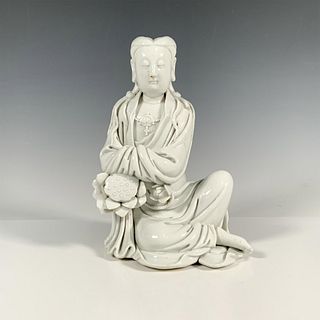 Chinese Blanc De Chine Seated Guanyin Figure