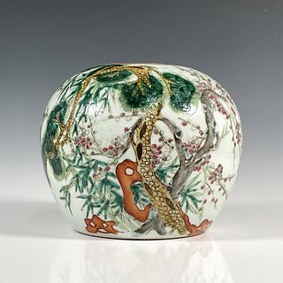 Antique Chinese Porcelain Ginger Pot