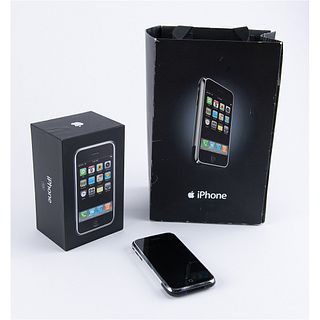 Apple iPhone - Rare 4GB Model (First Generation)
