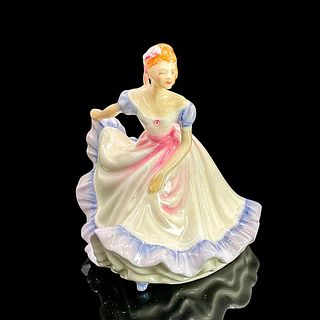 Ninette HN3215 - Royal Doulton Figurine