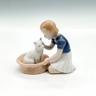 Bing & Grondahl Porcelain Figurine, Friends