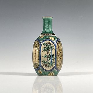 Antique Japanese Ko-Kutani Ware Sake Bottle