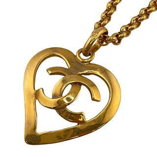 CHANEL HERE MARK HEART GOLD PLATED NECKLACE