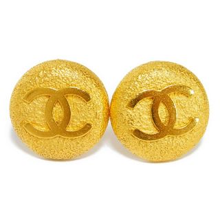 CHANEL ROUND COCO MARK EMBOSSED EARRINGS