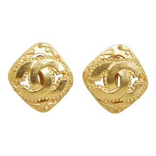 CHANEL COCO MARK DIAMOND GOLD PLATED EARRINGS
